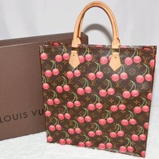 LOUIS VUITTON x Takashi