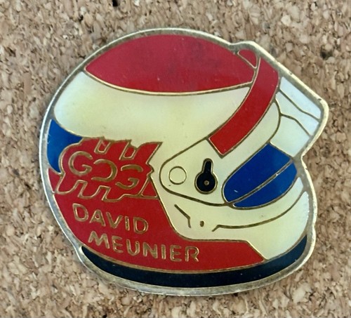 Rare pin automobile - rare, casque