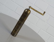 moulin à moka oriental en