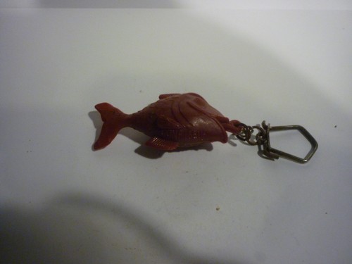 Porte cle plastic poisson - porte,