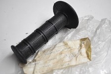 Poignée caoutchouc  gauche