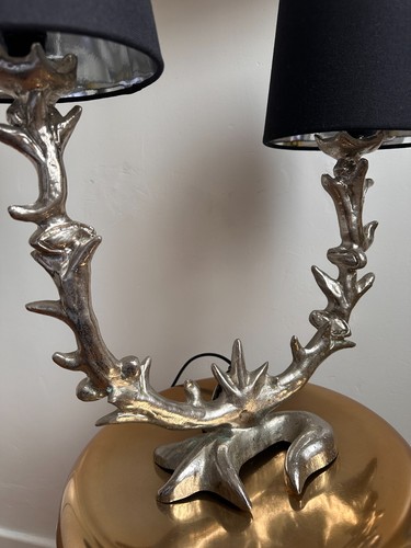 Rare lampe sculpture signée