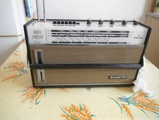 poste de radio ancien hifivox haute fidélité fonctionne sur secteur ou piles 