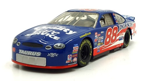 Action scale w249901041 6 - 1/24,
