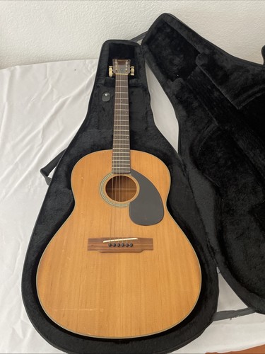 Yamaha acoustic guitar - acoustic,