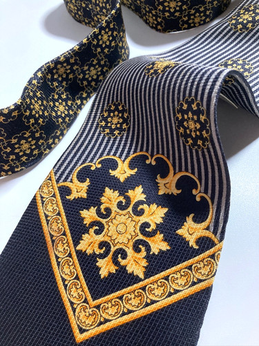 Gianni versace cravate tête - versace,