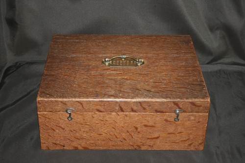 Boîte bois chêne - -,