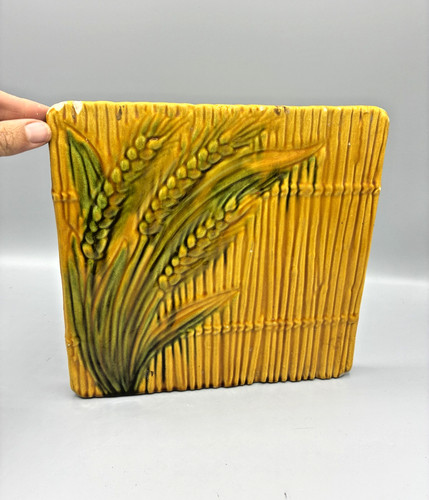 Dessous plat vallauris - dessous,
