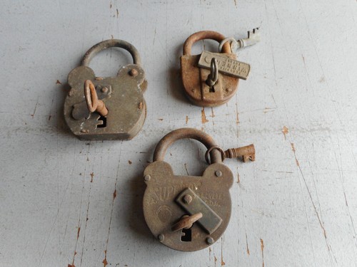 Lot cadenas anciens - 3,