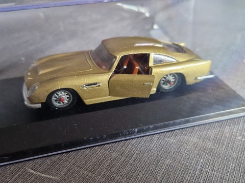 Aston martin db5 43 - aston,