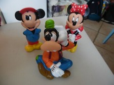 Lot de 3 pouets DISNEY –