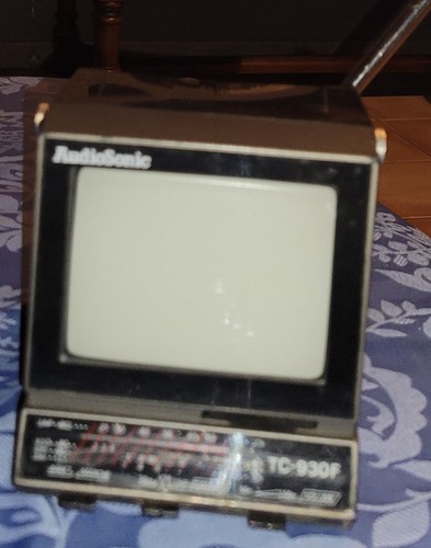 Ancienne radio non - tv,