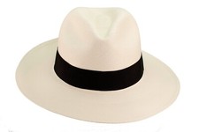 Véritable chapeau panama