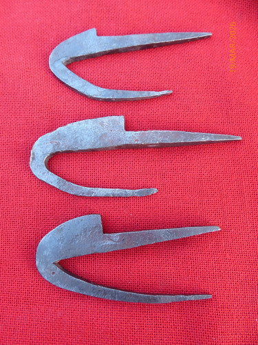 Lot ancien mentonnet en - :,