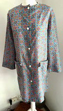 Ancienne blouse nylon des années 1970 , à fleurs taille 38/40