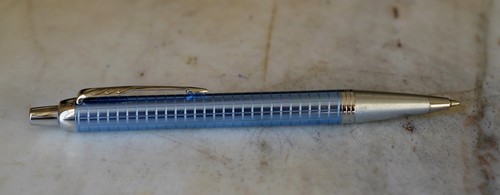 Tres beau stylo bille parker - tres,