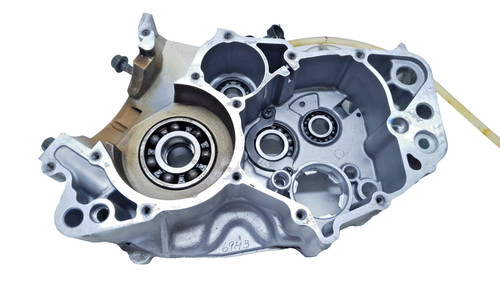 Carter moteur central - , droit