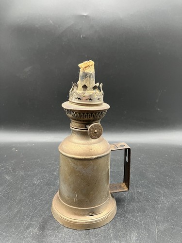 Lampe pétrole ancienne - à,