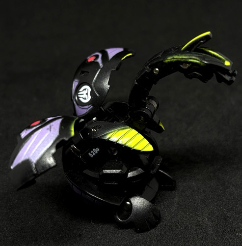 Bakugan cyborg helios - bakugan,