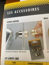 JEU DE 2 ECROUS ANTIVOL POUR  PHARES  OSCAR / BIOSCAR / SUPER OSCAR  CIBIE VALEO