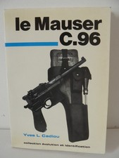 Mauser C96 ( Broomhandle )