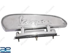 Pour Vespa Side Panel