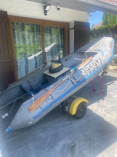 Bateau gonflable 3 50m - un, de