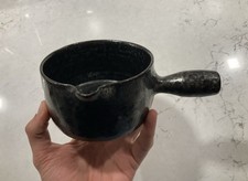 Ancien poêlon en céramique Email noir Robert PICAULT Vallauris 1950's TBE