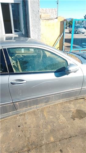 Porte avant droite - porte,
