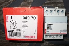 CONTACTEUR 4 POLES 40 AMPERES