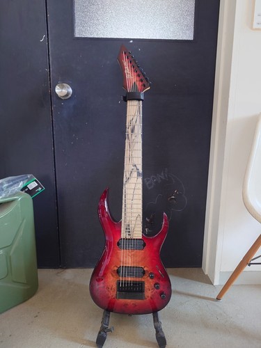 Guitare rich shredzilla 8 - bc,