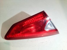 Feu arriere secondaire gauche