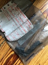 BROCHE DOUILLE LOT DE 4