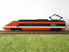 MOTRICE n°16 RECORD DU MONDE AVEC ECLAIRAGE TGV PSE LIMA  EN TBE