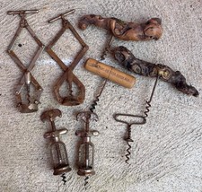 Lot 8 tire-bouchons ancien