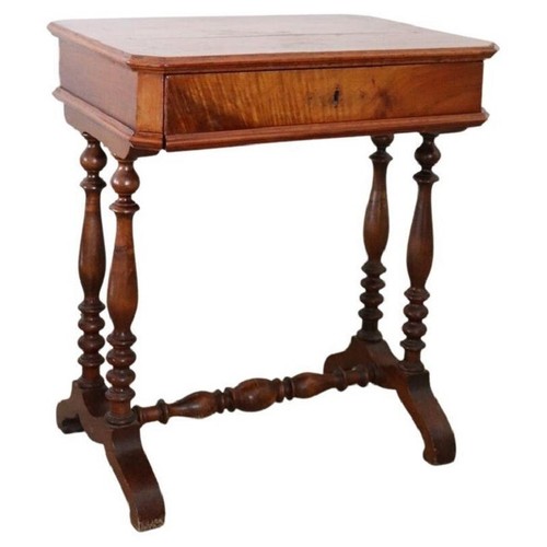 Petite table ancienne - ancienne, en