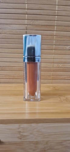 New sealed maybelline york - new,