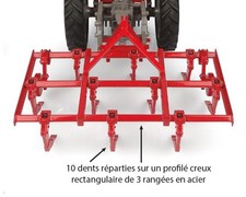 UNIVERSAL HOBBIES - Déchaumeur MASSEY FERGUSON 24 - 1/32 - UH6452