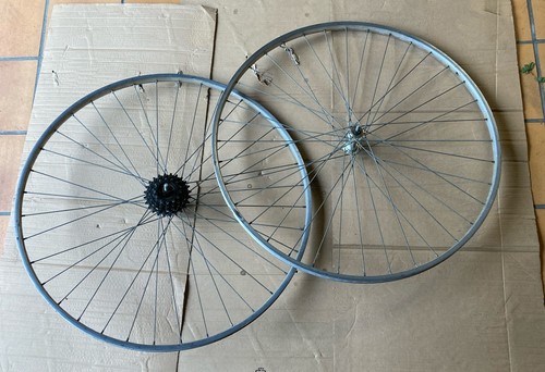 Ancienne rare roue jante - rare,