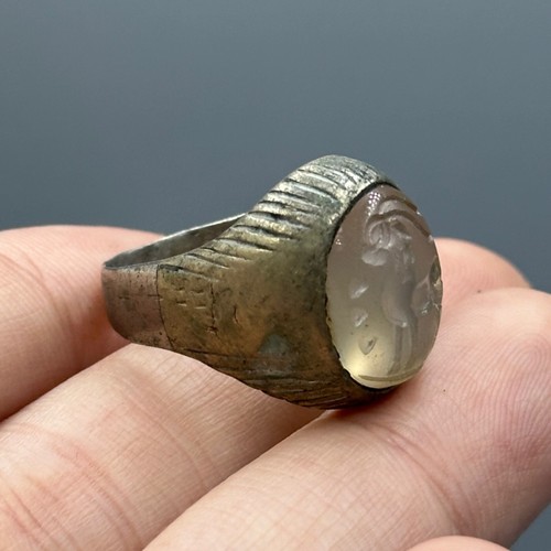 Belle bague romaine ancienne
