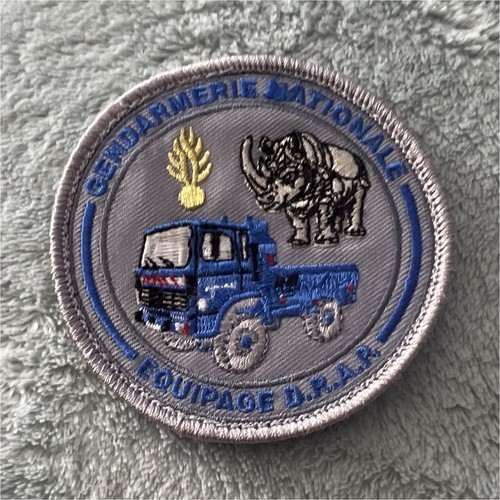 écusson brodé gendarmerie - brodé, «