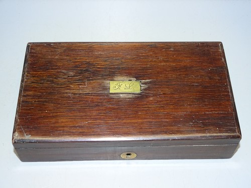 Ancienne boite pour - -ancienne, compas