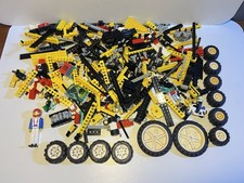 Lot LEGO Vrac Technic Vintage Roues Pièces Personnages 