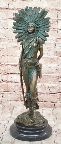 Grande statue guerrière - grande,