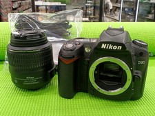 NIKON D90 Digital SLR