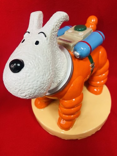 Milou astronaute tintin a - tintin,