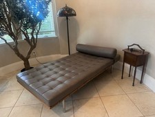  Authentic Mies van der Rohe for Knoll Barcelona Daybed in Spinneybeck  Leather