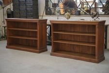 Paire de bibliothèques en