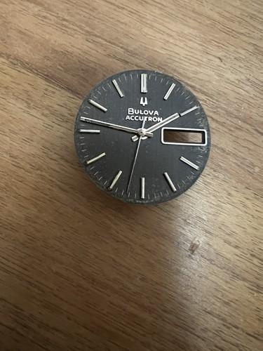 Bulova cadran gris - cadran,