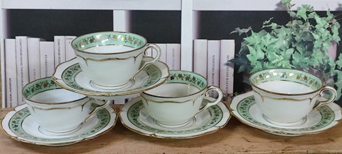 Tasses anciennes en - 4,